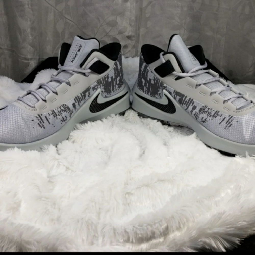 Air Max Infuriate 2 Mid Athletic Shoes